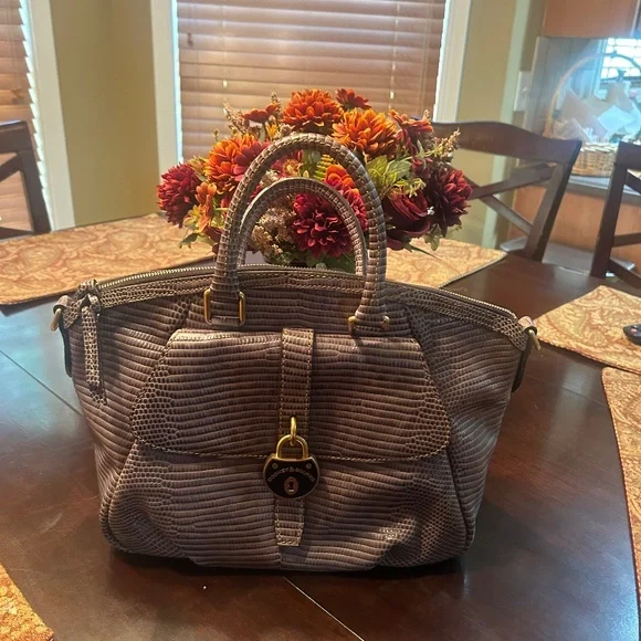 Dooney & Bourke Embossed Lizard Satchel - Picture 1 of 3